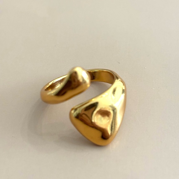 Chunky Hammered Rings in Silver and Gold - Picture 2 of 5